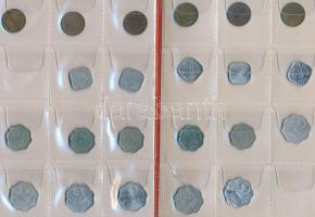 India 53db vegyes fémpénz albumba rendezve T:vegyes
India 53pcs of mixed coins in album C:mixed