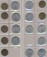 Lengyelország 137db vegyes fémpénz albumba rendezve T:vegyes
Poland 137pcs of mixed coins in album T...