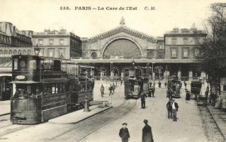 Paris, La Gare de l'Est / railway station, double-decker trams