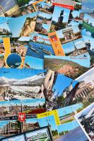 Kb. 700 db MODERN külföldi városképes lap dobozban; főleg jugoszláv és csehszlovák / Approx. 700 modern foreign town-view postcards in a box; mostly Yugoslavian and Czechoslovakian