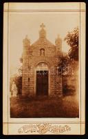 cca 1900 Rábolt József orvosdoktor családi sírboltjának fotója, vintage fotó 11x20 cm