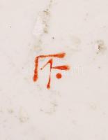 Kézzel festett, jelzett japán porcelán hamutálka, kopott, 8×8 cm / Japanese hand painted ashtray