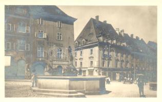 Cheb, Eger; Landsknecht Brunnen, Cafe Pistorius, Karl Stinger / fountain, cafe, shop