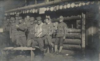 1916 Úrvölgy, Erzsike-lak, pihenő magyar katonák / relaxing Hungarian soldiers, photo