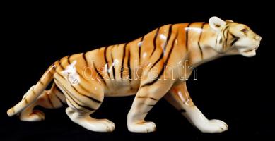 Royal Dux tigris, kézzel festett, jelzett, hibátlan, h:33 cm, m:16,5 cm / Royal Dux tiger, perfect condition,
