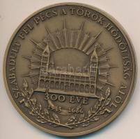 Bozó Gyula (1913-2004) 1986. "300 éve szabadult fel Pécs a török hódoltság alól" nagyalakú Br emlékérem (70mm) T:1- ph.