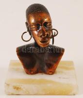 Afrikai bronz szobor, márvány talpazaton, jelzés nélkül, m: 11cm