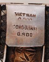 Ezüst (Ag.) karkötő, vietnami mintával, jelzett, biztonsági lánccal, nettó: 29.21g