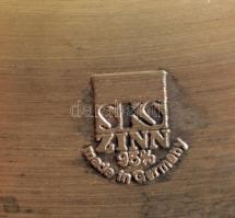 SKS vadász jelenetes ón fali dísztányér porcelán betéttel, matricás, jelzett, hibátlan, d:23 cm