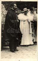 1936 Haile Selassie with Princess Tsehai in London (pinhole)