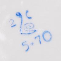 Virágszedő lány, jelzett orosz porcelán figura, kézzel festett, hibátlan, m:29 cm