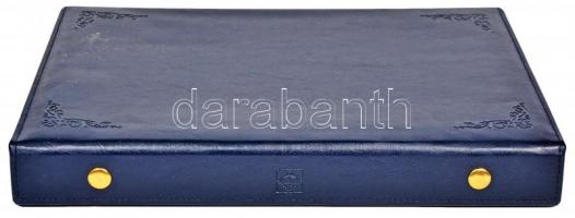 Csatos műbőr éremtartó kazetta 18db érem tárolására alkalmas kivehető tálcával használt állapotban