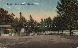 Siófok, Park (kopott sarkak)