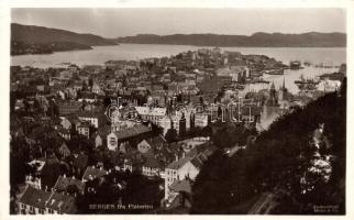 Bergen (small tear)