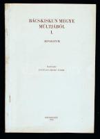 Lóránd Sándor: Adatok a kecskeméti 12/11 számú volt "Szentlélek" gyógyszertár történetéhez. Különlenyomat a Bács-Kiskun megye múltjából levéltári évkönyv 1. kötetéből. Kecskemét, 1975. A szerző által dedikálva. Tűzött papírkötésben, jó állapotban.