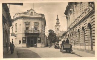 Komárom, gyógyszertár, Berger fűszer és csemege üzlet, Tatra üzlet / pharmacy, shops 'vissza' So. Stpl