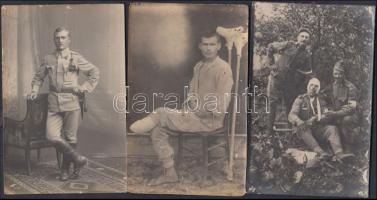 cca 1914-1945 5 db fotó katonákról, csoportképek, portrék, különböző formátumokban. / 5 photos of soldiers in various formats