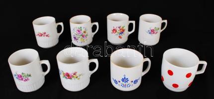 8 db különböző mintájú Zsolnay bögre, jelzett