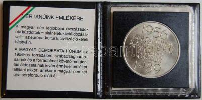 1989. "1956-1989 Vértanúink emlékére" MDF alpakka emlékérem T:BU eredeti csomagolásban, tanúsítvánnyal