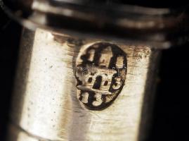 Antik kés és villa "V. V." monogrammal, ezüst (Ag.), jelzett, cca 180 g