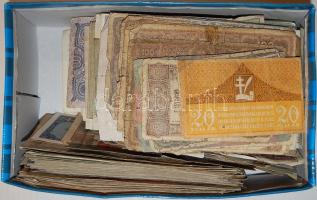 Érdekes hagyaték tétel sok jobbal, 629 db magyar korona, pengő, forint + 205 db egész világ  benne igen sok D.Reich T:II,III,IV