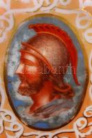 cca 1860-1870 Biedermeier tejüveg palack medalionnal, matricás görög fejes díszítéssel, hibátlan, m:...