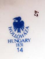 Hollóházi porcelán kézzel festett lány tállal, hibátlan,  jelzett, m: 20 cm