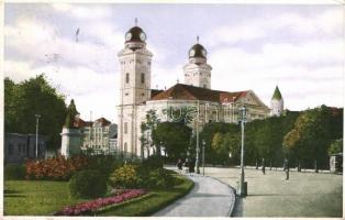 Debrecen, Református nagytemplom, Csokonay szobor (kis szakadás / small tear)