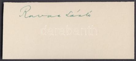 Ravasz László, dr. (1882-1975) dunamelléki református püspök. A felsőház tagjaként az első és második zsidótörvényt megszavazta, de 1944-ben szembesülve a holokauszt ijesztő valóságával, próbált tenni a megkeresztelkedettek magyar zsidók megsemmisítése ellen.  Aláírás kivágáson