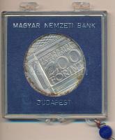 1977. 200Ft Ag "Nemzeti Múzeum" eredeti plombált MNB plasztiktokban T:BU Adamo EM55