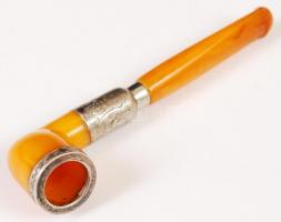 Borostyán pipácska ezüst rátétekkel / Amber pipe with silver onlays 10 cm