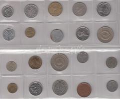 20db vegyes külföldi fémpénz berakólapon T:vegyes
