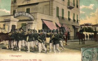 I Bersaglieri / Italian infantry recruiting at J. Albrechts Hotel des Iles Britanniques (EK)