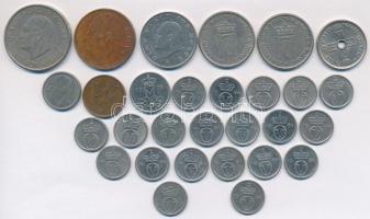Norvégia 1947-1989. 10ö-5K 29db fémpénz T:vegyes
Norway 1947-1989. 10 Öre - 5 Kroner 29pcs of metal ...