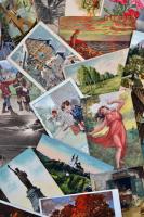 Egy nagy doboznyi (Kb. 1000 db) főként RÉGI főleg motívumlap sok lithoval; művész, folklór, erotikus, üdvözlő, gyerek, virág, vallás, hölgyek / A big box of (approx. 1000 cards) mostly old mostly motive cards with many lithos; art, folklore, greeting, erotic, children, flower, religion, ladies