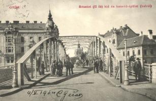Győr, Sétatéri híd és honvéd épület