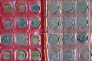 Ecuador 51db vegyes fémpénz albumba rendezve T:vegyes
Ecuador 51pcs of mixed coins in album C:mixed