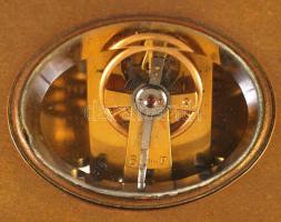 Réz, asztali óra, csiszolt üveggel, kulccsal. Made in England. Működik. Magasság: 11cm, szélesség: 7...