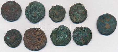 Bizánci Birodalom 9db klf bronzpénz T:vegyes
Byzantine Empire 9pcs of diff bronze coins C:mixed