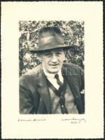 1931 Orphanidesz János (1876-1939): Dorner Aurél (1888-1943) miniszteri tanácsos, államtitkár portréja, vintage fotó művészfólián keresztül másolva, aláírt; képméret 16x11 cm, papírméret 24x18 cm