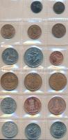 Man-sziget 47db vegyes fémpénz albumba rendezve T:vegyes
Isle of Man 47pcs of mixed coins in album C...