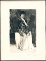 1933 Orphanidesz János (1876-1939): Anna May Wong (1905-1961) kínai származású, amerikai filmszínész...