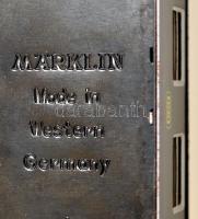 Marklin DB Gepäckwagen A4 ÜMG Stuttgart 14509 poggyászvagon vasútmodell, jó állapotban, h: 24,5 cm