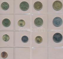 Argentína 135db vegyes fémpénz albumba rendezve T:vegyes
Argentina 135pcs of mixed coins in album C:...