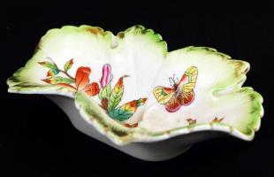 Herendi Viktória mintás tálka, kézzel festett, hibátlan, jelzett, 15x4 cm/
Herend chinaware plate