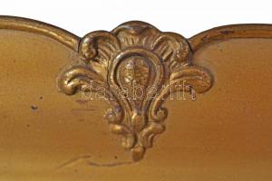 Képkeret, fából, aranyozott. Belső méret: 29,5x24, külső méret: 38x32cm