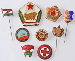 9db vegyes szocialista kitűző és jelvény, közte zománcozottak is T:vegyes