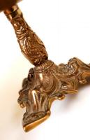 Régi bronz talpas kínáló, gazdagon díszített, m:12 cm, d:19 cm
