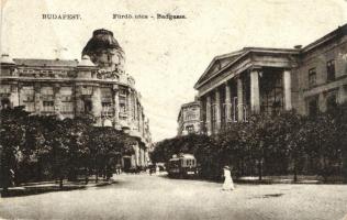 Budapest V. Fürdő utca (kis szakadás / small tear)