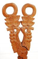 Saláta csipesz, faragott. 27cm